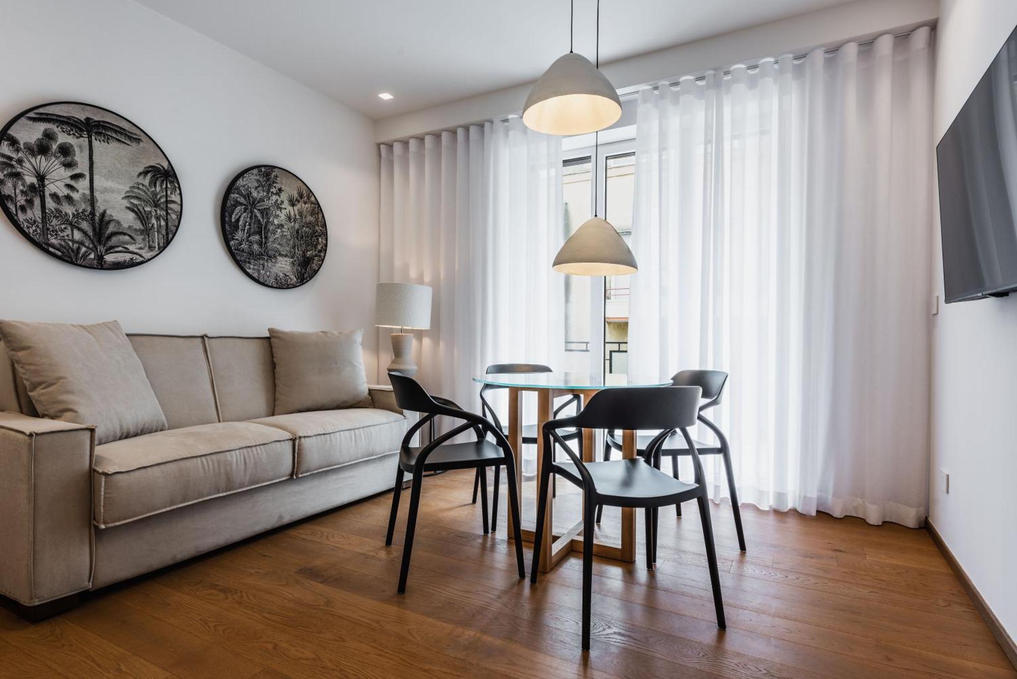 Appartement Ferrini - Riso 74 *